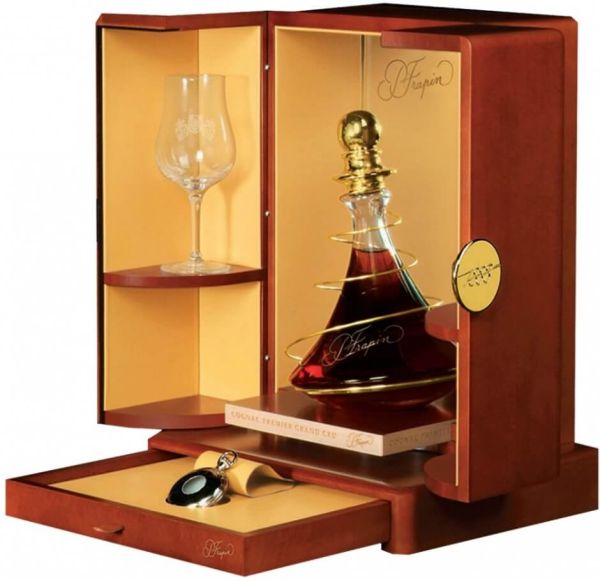 Коньяк Cuvee Pierre Frapin 1888 Le Prestige du Temps (gift box), 0.7 л