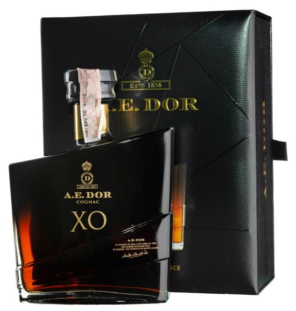 Коньяк A.E.Dor XO Nolly, gift box 0,7 л