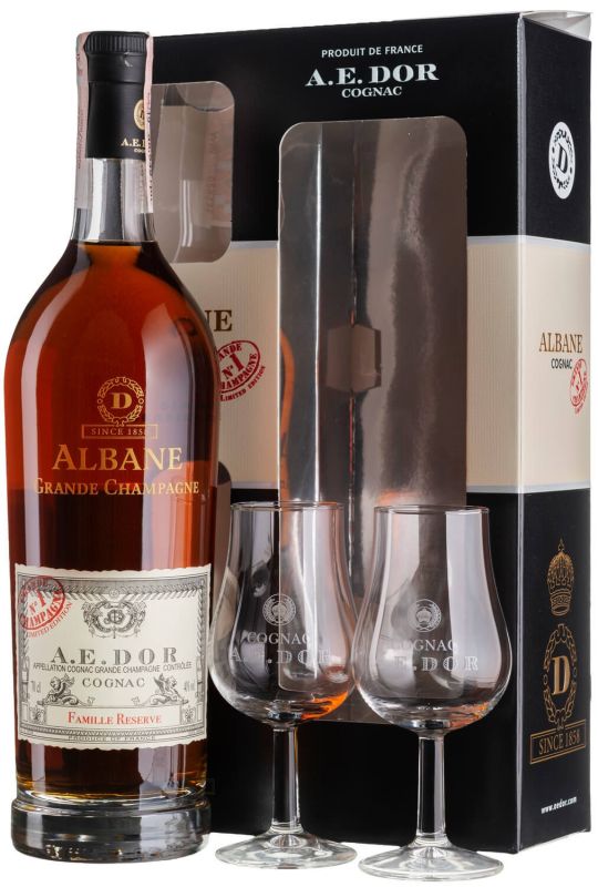 Коньяк A.E.Dor Albane, gift box + 2 glasses 0,7 л