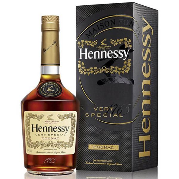 Коньяк Hennessy VS 4 года выдержки 0.35 л 40% в подарочной упаковке