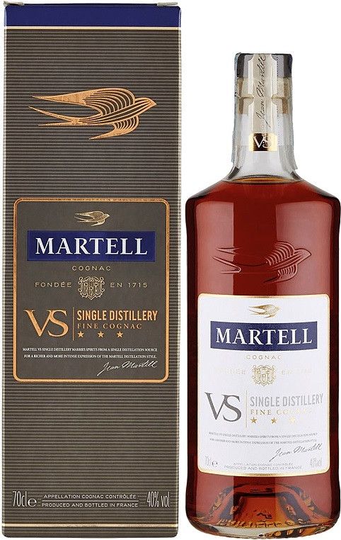 Коньяк "Martell" VS Single Distillery, gift box, 0.7 л
