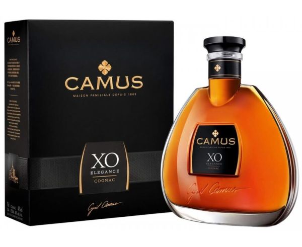 Коньяк Camus XO Elegance от 30 лет выдержки 0.7 л 40% с 2-мя бокалами